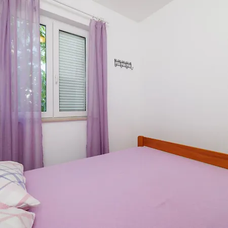 Mala Διαμέρισμα *