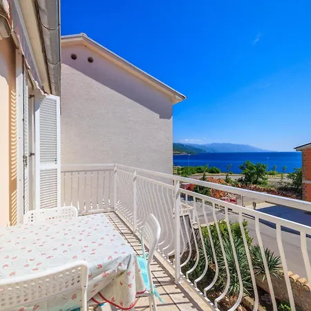 Mala Διαμέρισμα *