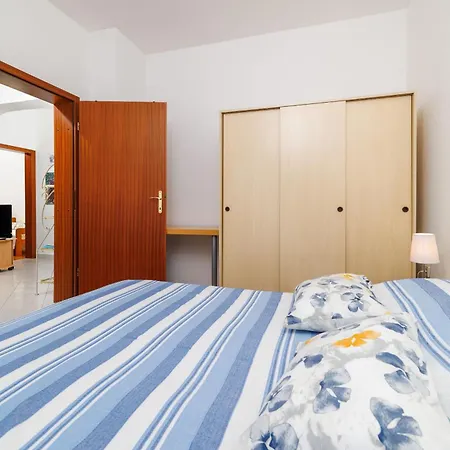 Mala Apartamento