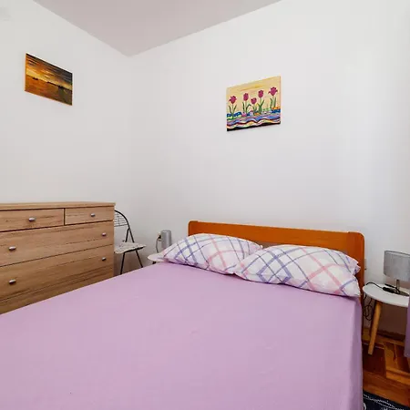 Mala Apartamento Povile