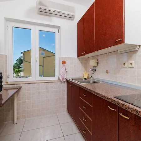 Apartamento Mala Povile